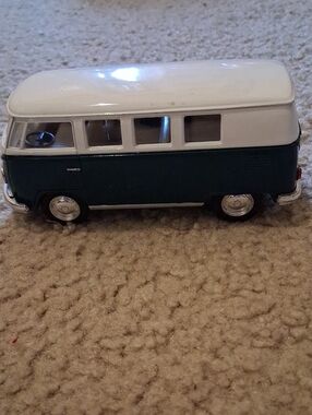 Volkswagon Bus